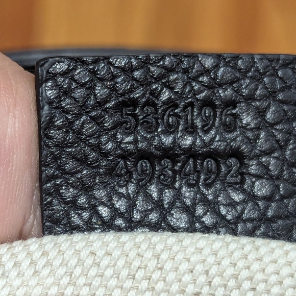 Gucci Pebbled Calfskin Medium Soho Chain Shoulder Bag Black - Picture 15 of 16